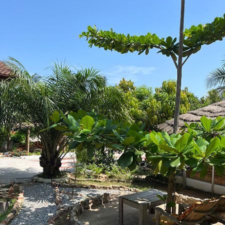African Treasure Beach Resort Kokrobite Dış mekan fotoğraf