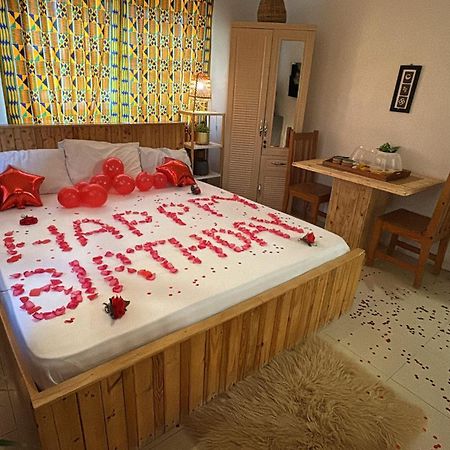 African Treasure Beach Resort Kokrobite Dış mekan fotoğraf