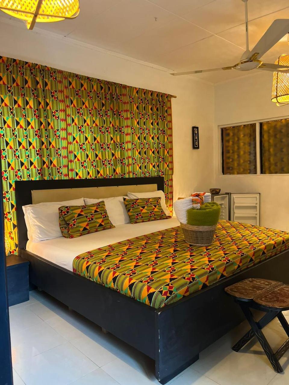 African Treasure Beach Resort Kokrobite Dış mekan fotoğraf